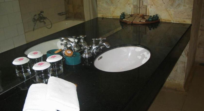 IMG-20221128-WA0042